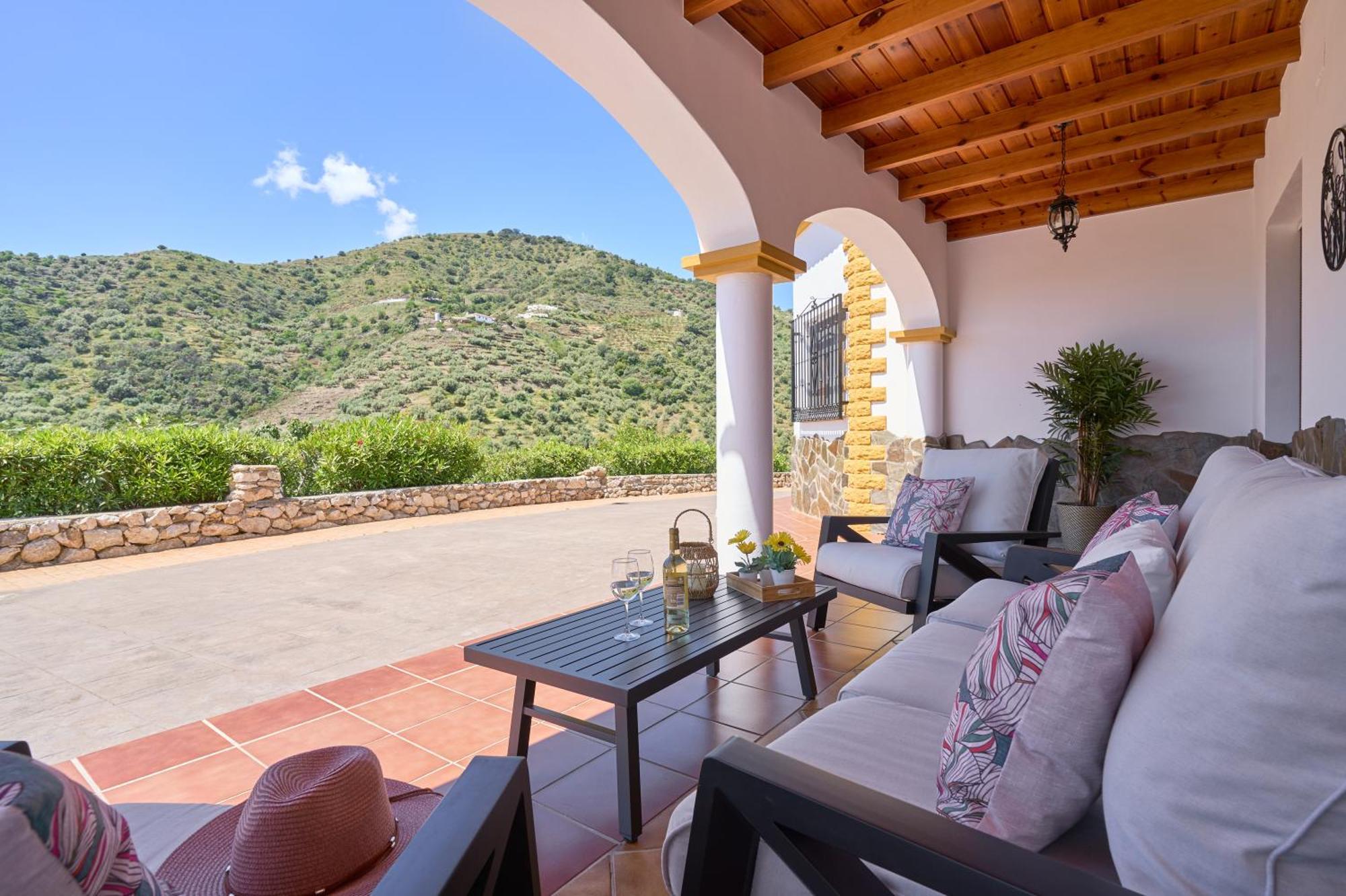 Villa Javier En Sayalonga Bagian luar foto