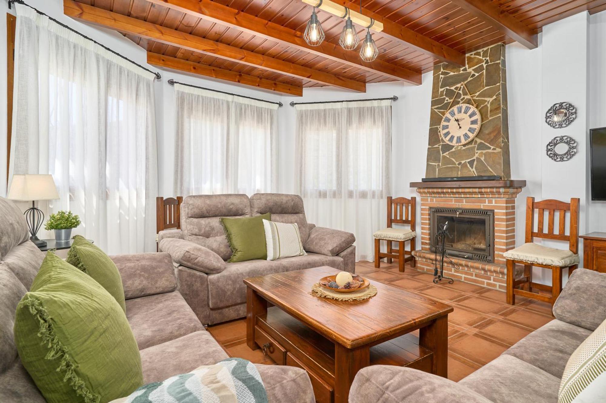 Villa Javier En Sayalonga Bagian luar foto