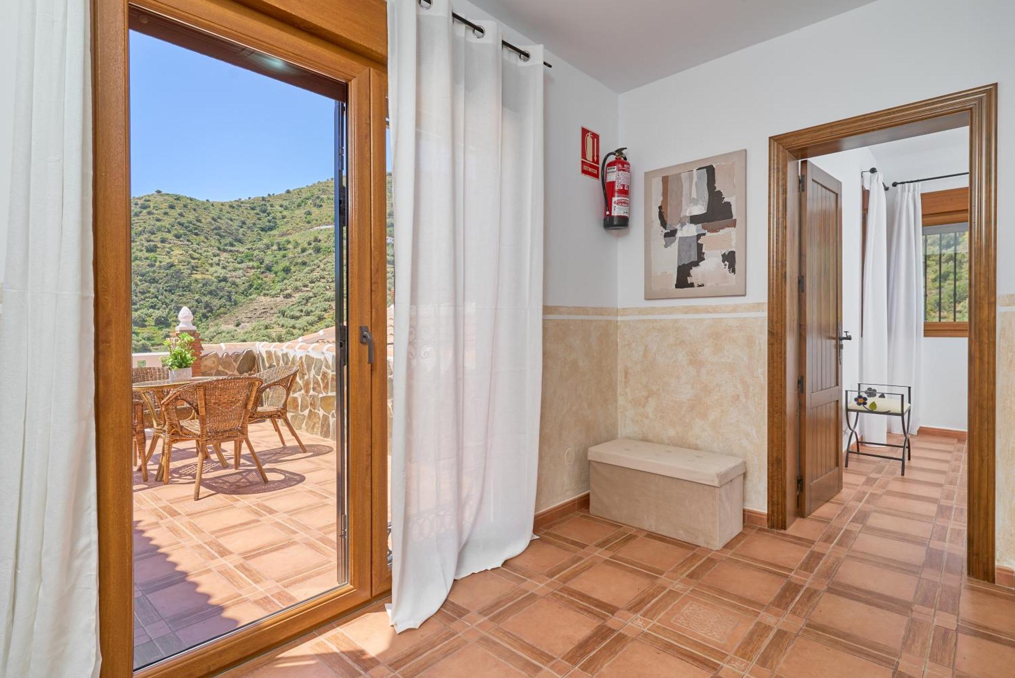 Villa Javier En Sayalonga Bagian luar foto