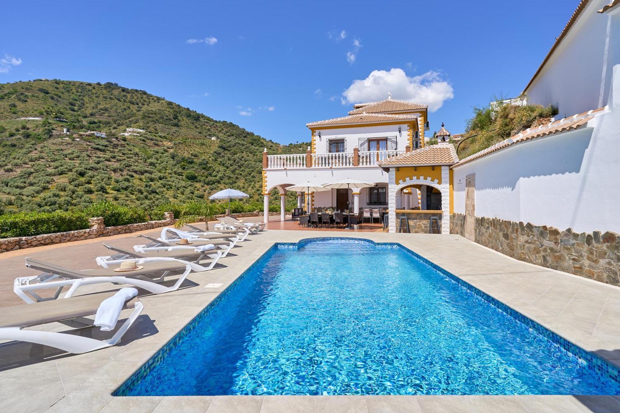 Villa Javier En Sayalonga Bagian luar foto